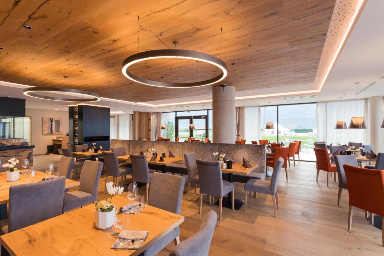 The Lodge Sporthotel - Golfclub Eppan Appiano Sulla Strada Del Vino Eksteriør bilde